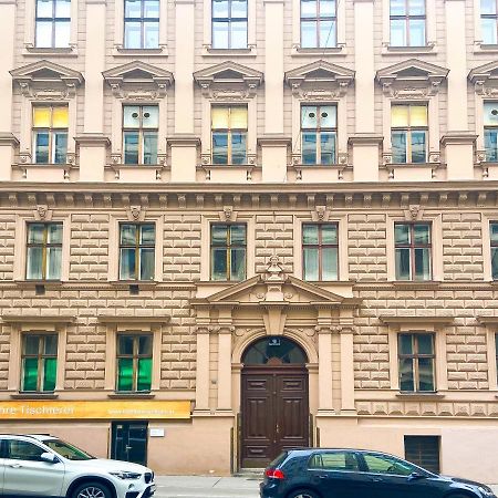 Modern Suite City Center Viena Exterior foto